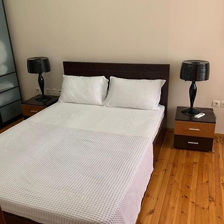 Central Family Apartment テッサロニキ エクステリア 写真